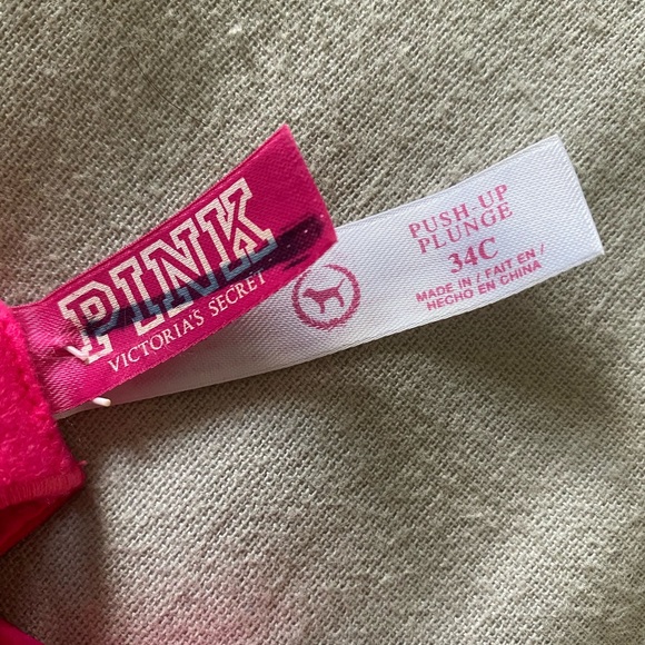 *SOLD* PINK By Victoria’s Secret Push-Up Plunge Bra - Picture 5 of 7